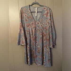 Uncle Frank Light grey floral dress